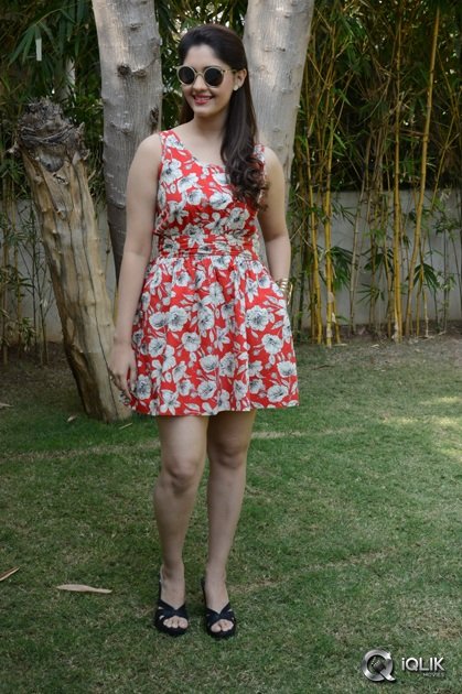 Surabhi-Interview-About-Express-Raja